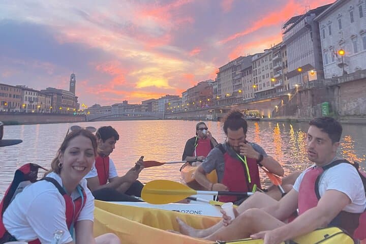 Kayaking the Arno in Pisa: Two-Hour River Tour with Optional Aperitif photo 6