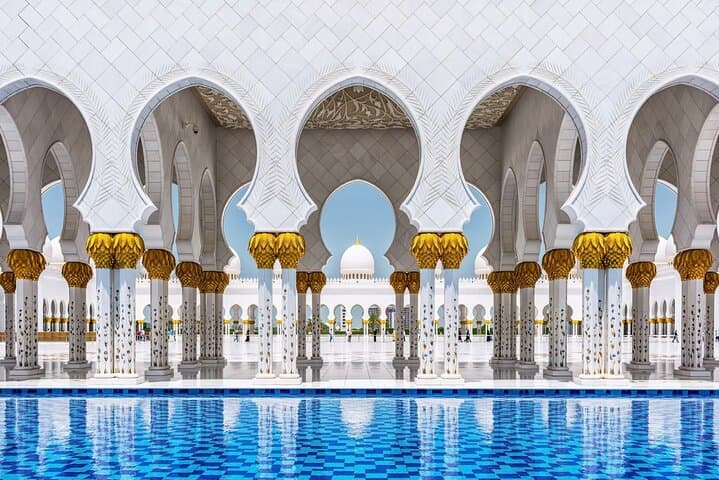 Half-Day Sheikh Zayed Grand Mosque Tour from Dubai — Practical Visitor Guide photo 5