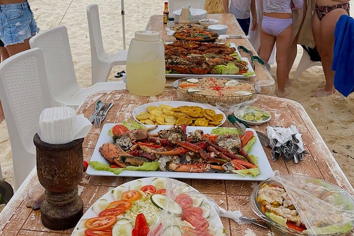 Bahía de las Águilas & La Mina de Bauxita — Full-Day All-Inclusive Tour from Pedernales photo 3