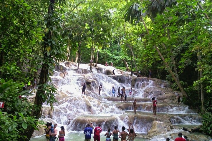 Ocho Rios Full-Day Combo: ATV, Zipline, Horseback & Dunn's River Falls photo 6