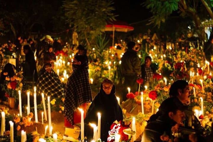Experience the Day of the Dead Celebration in Huatulco: A Unique Cultural Journey