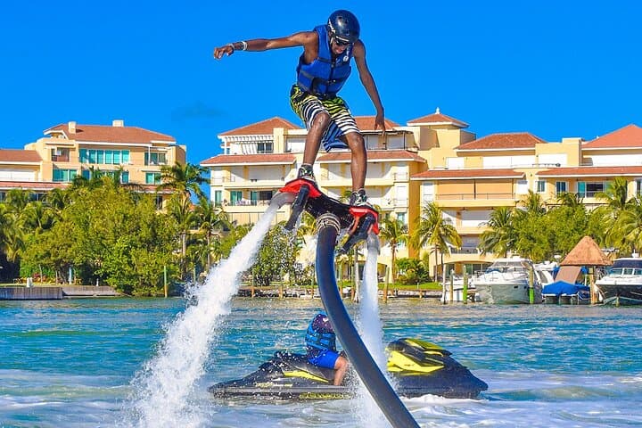 Flyboarding in Nichupté Lagoon: Soar Above Cancun’s Turquoise Water