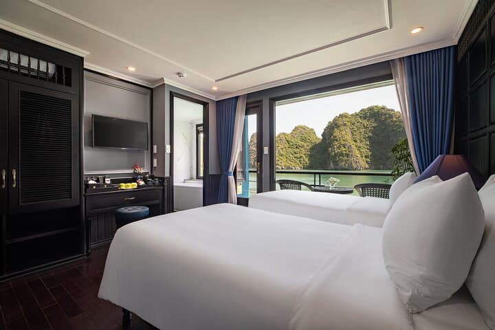 Halong Bay Seaplane and Luxury Overnight Cruise from Hanoi photo 4