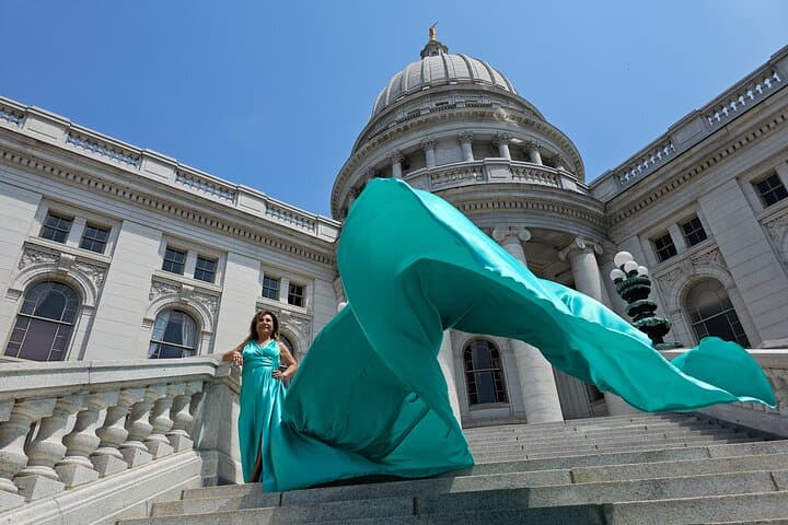 Flying Dress Photo Shoot on the Capitol Square — Madison’s Dramatic 15-Minute Session photo 2