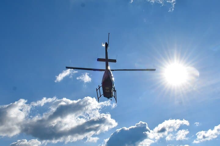 Helicopter & Luxury Boat Tour Over Guatapé and El Peñol photo 6