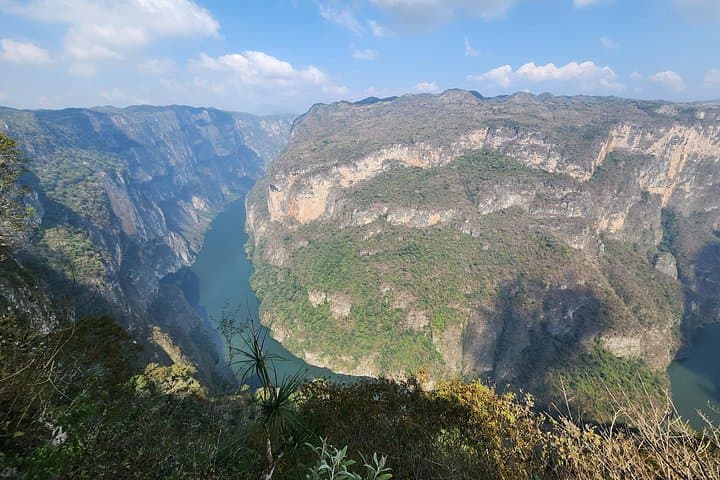 8-Day Immersive Cultural Tour of Chiapas — San Cristóbal, Sumidero & Palenque photo 3