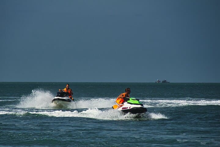 Jet Ski Dubai: Thrilling Arabian Gulf Ride with Skyline Views photo 4