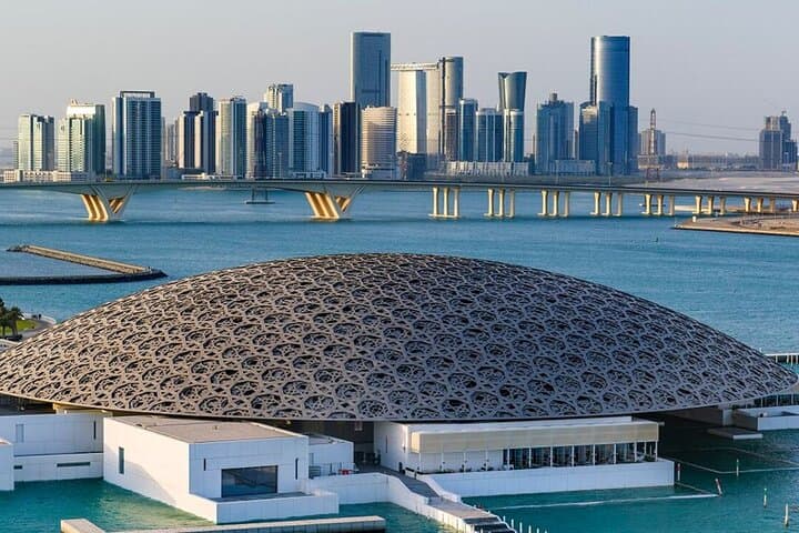 Abu Dhabi in a Day: Louvre Abu Dhabi & Sheikh Zayed Grand Mosque Private Tour photo 5