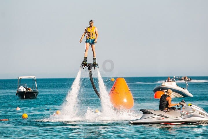Flyboarding in Dubai: 30-Minute Thrill at Jumeirah Beach photo 3