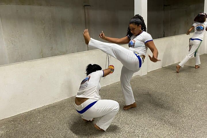 Private Capoeira Class & Lunch at a Tropical Camp in Salvador (Abrantes) photo 5