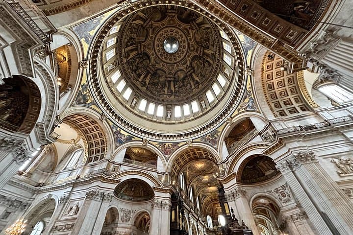 Inside St. Paul’s and Across the Millennium Bridge: A Private City Walk in London photo 4
