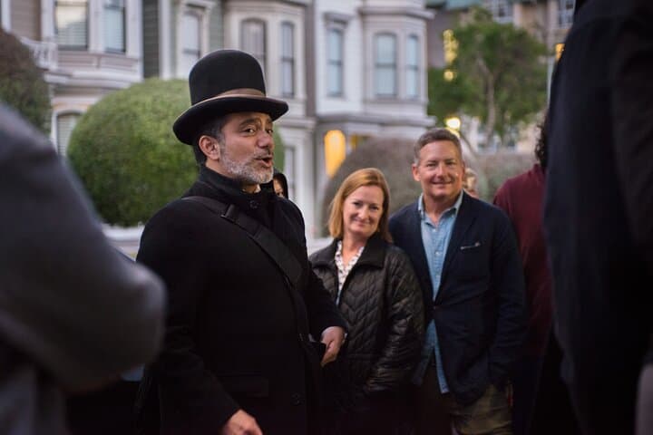 San Francisco Ghost Hunt Walking Tour: Lantern-Lit Haunted History Walk photo 4
