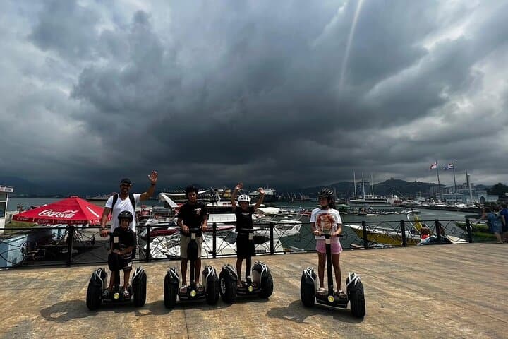 Discover Batumi by Segway: Private Guided 1–2 Hour Boulevard Tour photo 4