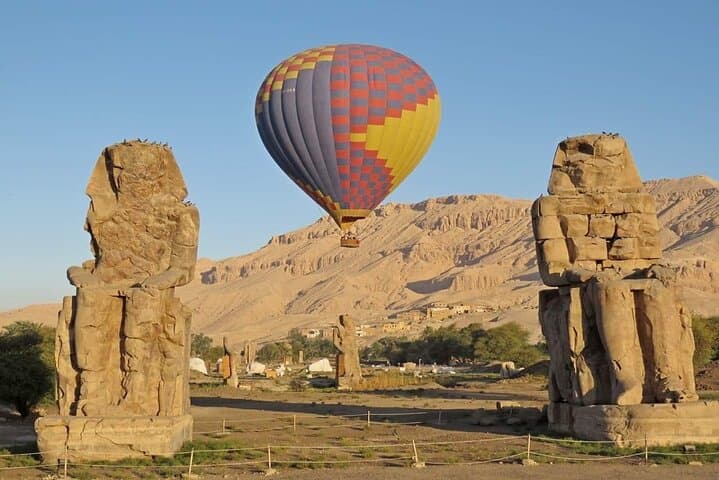 10-Day Private Egypt: Cairo, Nile Cruise & White Desert Adventure