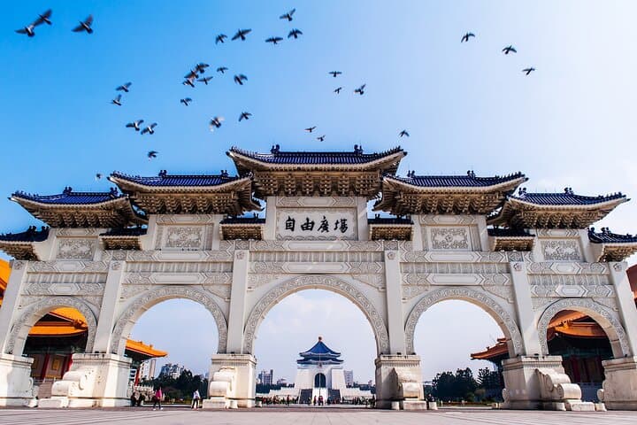 Customize Your Perfect 8-Hour Private Taipei Day Tour photo 6