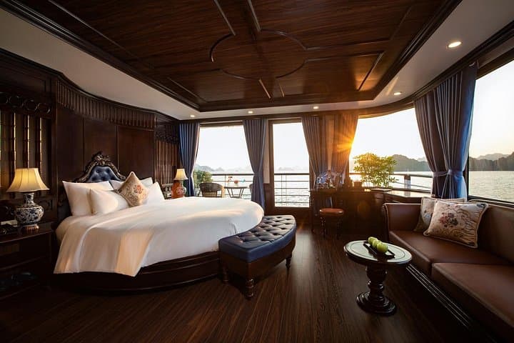 Luxury V.I.P. Suite Cruise in Halong & Lan Ha Bay — 2D/1N Overnight Experience photo 2
