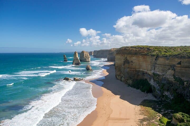 Luxe Bus Great Ocean Road: Small-Group Coastal Spectacular from Melbourne photo 2