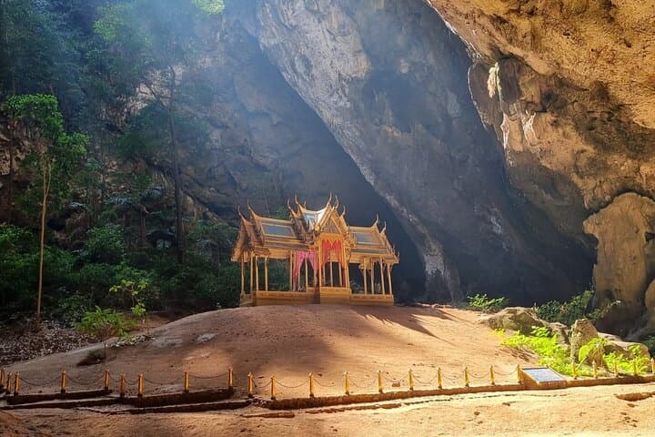 Khao Sam Roi Yot & Phraya Nakhon Cave Day Trip from Hua Hin photo 3