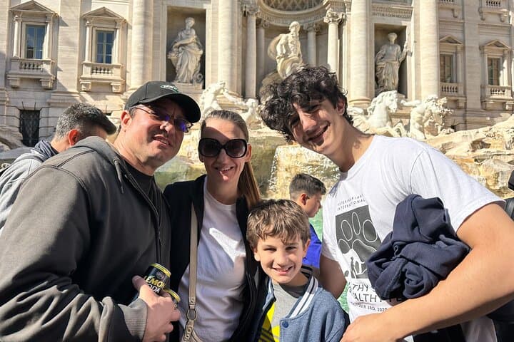 Family-Friendly Private Rome Highlights Tour: Trevi, Pantheon & Gelato photo 5