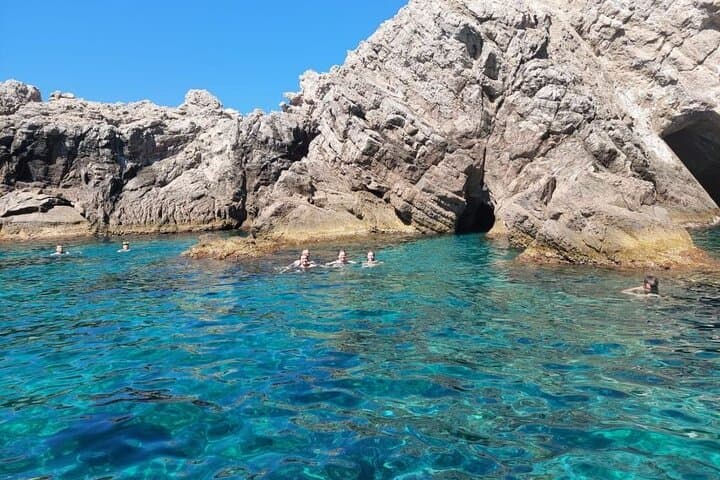 Blue Cave & Koločep Speedboat Tour — 2.5-Hour Dubrovnik Snorkel Trip with Drinks photo 3