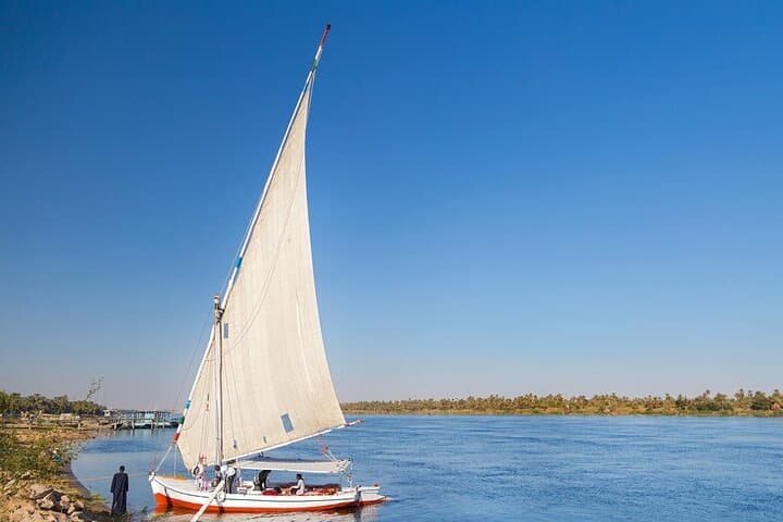 Private Nile Sunset Felucca Cruise in Luxor — 2-Hour Sunset Sail photo 1