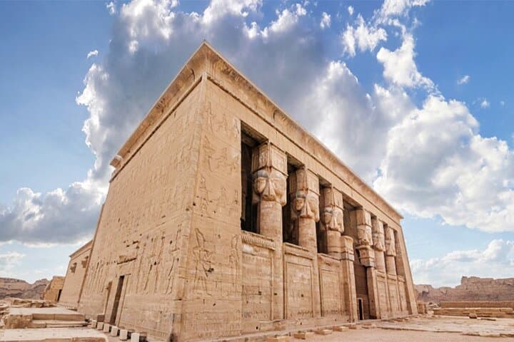 Private Half-Day Dendera Temple Tour from Luxor — Hathor, Zodiac Ceiling & Quiet Exploration photo 3
