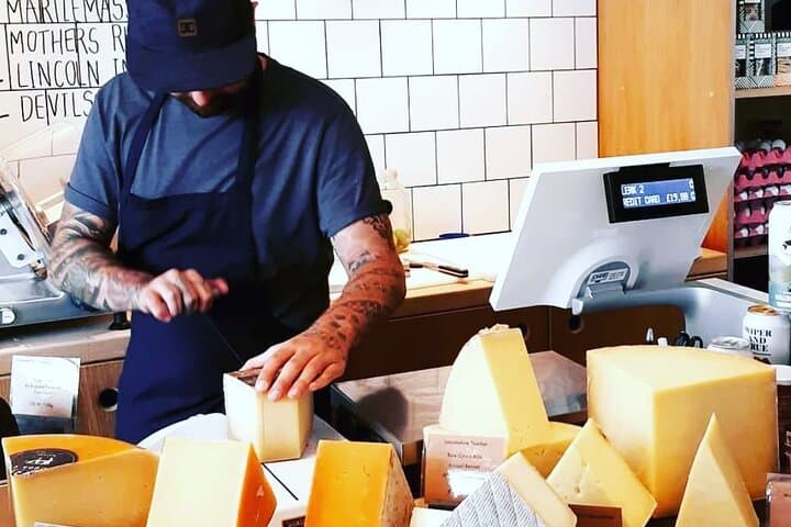 London Cheese Tasting & Walking Tour: Fortnum to Neal's Yard Cheese Crawl photo 2