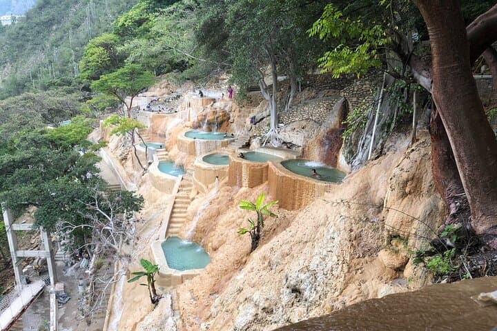 Full-Day Tolantongo Thermal River & Cave Tour from San Miguel de Allende photo 2