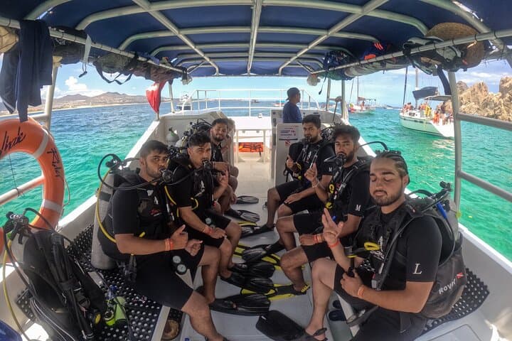 Beginner Scuba Dive in Cabo San Lucas Bay: Sea of Cortez Intro Dive photo 3