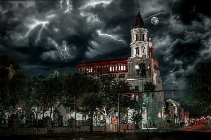 Sinister St. Augustine Ghost Walking Tour: Nighttime History & Hauntings photo 4