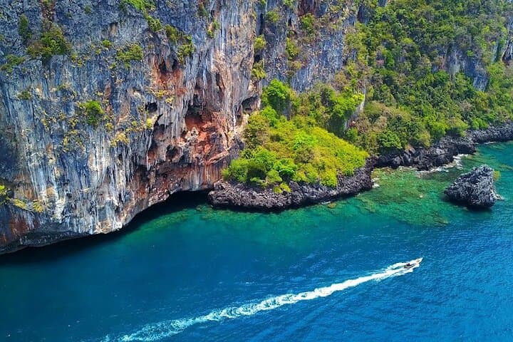 Phuket Phi Phi & Bamboo Islands Snorkeling Day Trip from Phuket photo 3