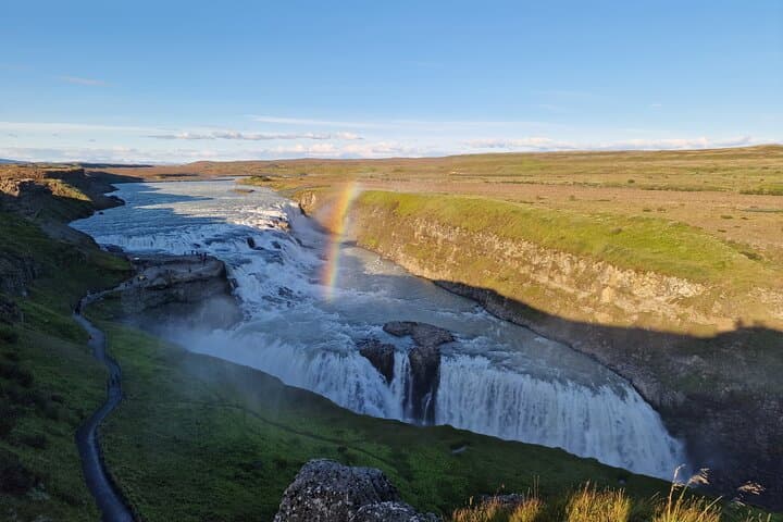 Golden Circle Private Tour in Iceland — Þingvellir, Geysir & Gullfoss in One Day photo 4