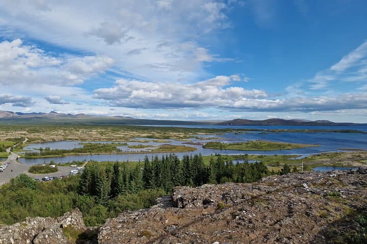 Golden Circle Private Tour in Iceland — Þingvellir, Geysir & Gullfoss in One Day photo 5