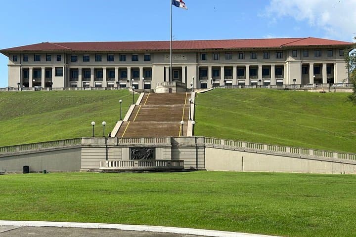Private Half-Day Panama City Tour — Canal, Casco Viejo & City Highlights photo 3