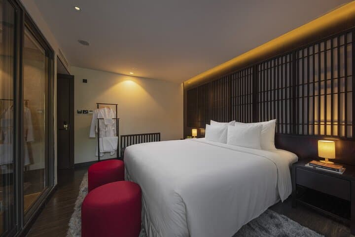 Lan Ha & Ha Long Bay: 2-Day 1-Night 5-Star Cruise with Kayaking and Swimming photo 5