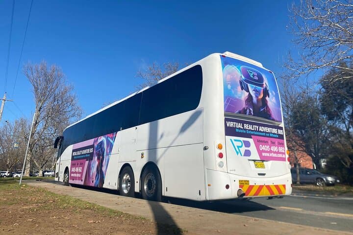 Canberra VR Bus School Tour: 3-Hour Historical Virtual Reality Experience