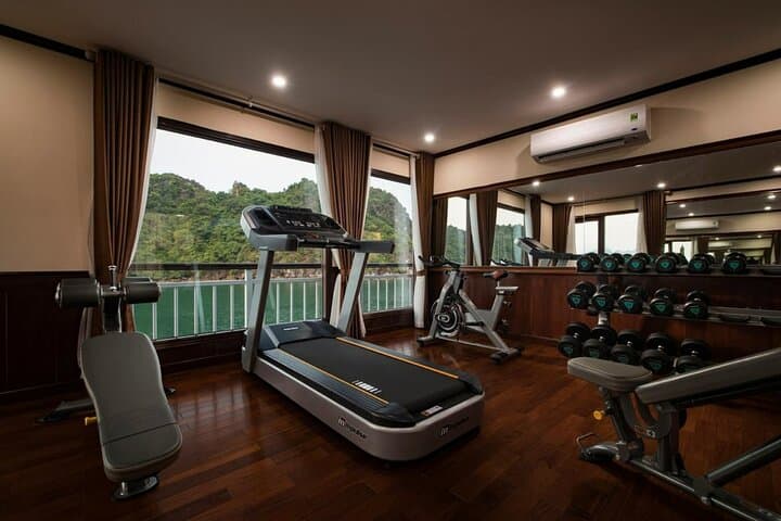 2-Day Dora Cruise: Lan Ha & Halong Bay Overnight from Ninh Binh photo 5