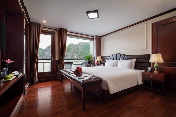 2-Day Ha Long & Lan Ha Bay Balcony Cruise: 5-Star Itinerary & Practical Tips photo 3