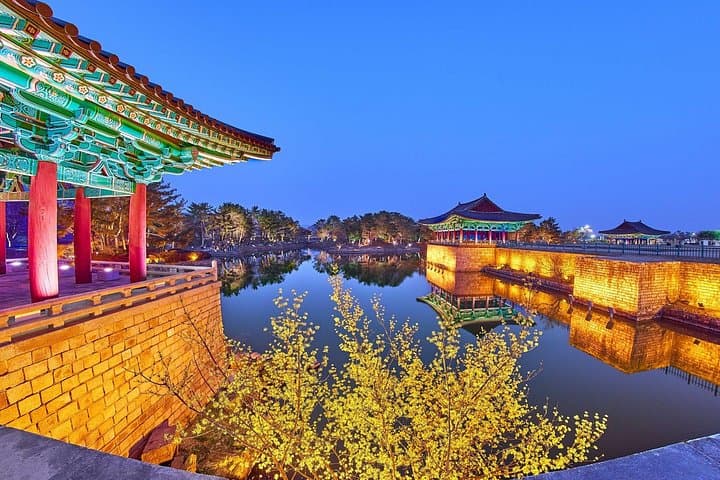 Gyeongju Full-Day Guided Tour from Seoul — UNESCO Temples, Silla Tombs & Historic Sites