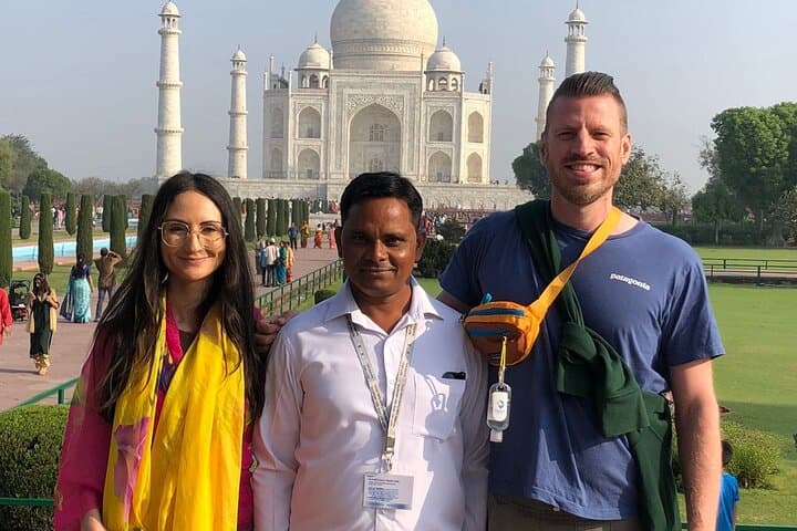 Agra Taj Mahal Sunrise Private Day Tour from Delhi photo 2