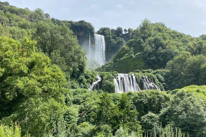 Kayak Lake Piediluco and Marmore Falls: Day Trip with Lunch and Instructor photo 4
