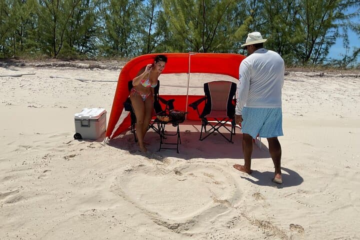 Private Island Getaway in Turks and Caicos: Full-Day Romantic Escape