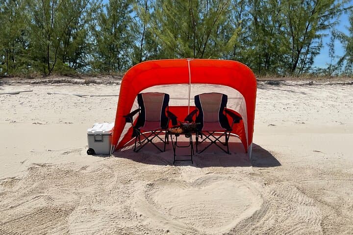 Private Island Getaway in Turks and Caicos: Full-Day Romantic Escape photo 2