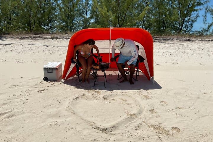Private Island Getaway in Turks and Caicos: Full-Day Romantic Escape photo 3