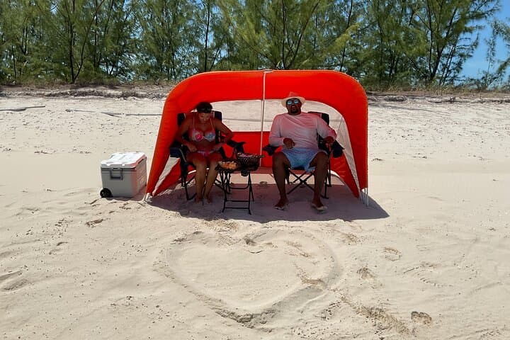 Private Island Getaway in Turks and Caicos: Full-Day Romantic Escape photo 6