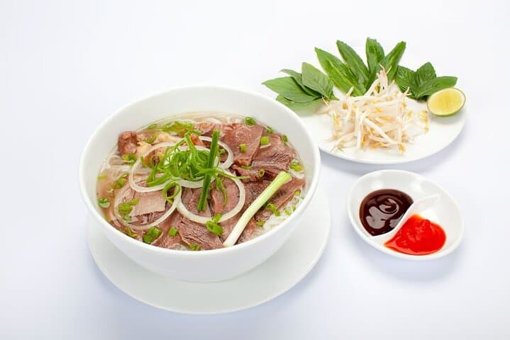 Hanoi Small-Group Street Food Walking Tour — Old Quarter Bites & Local Stories photo 2