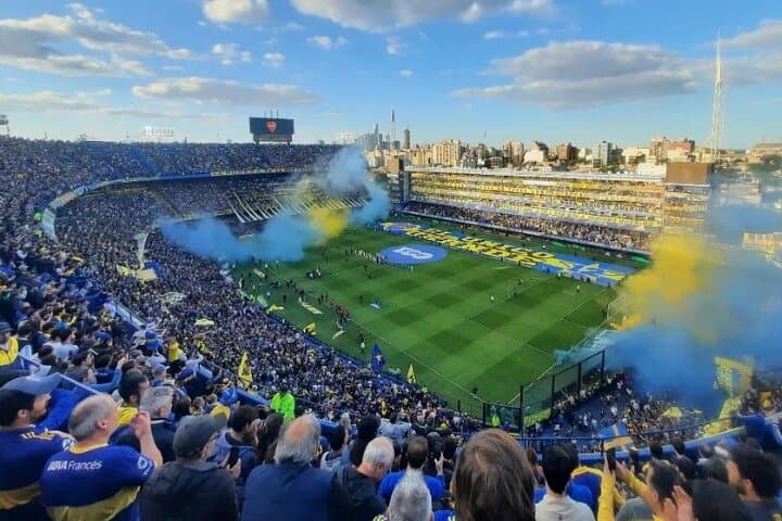 Inside Argentine Football: Match-Day in Buenos Aires' Iconic Stadiums photo 2