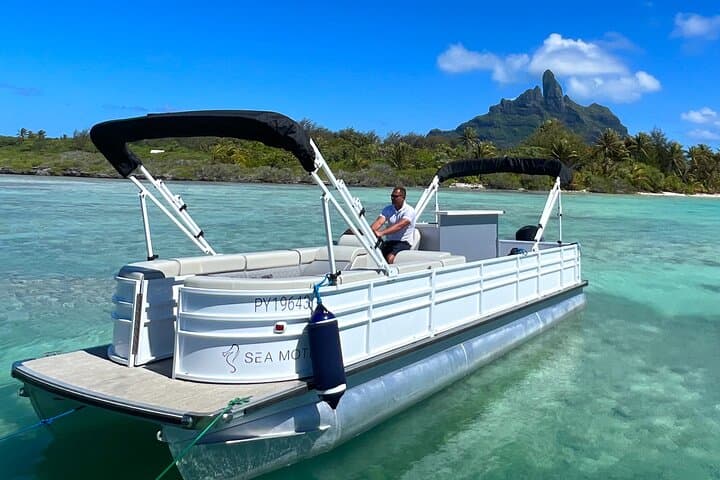 Private Bora Bora Lagoon Cruise: Pontoon Tour, Snorkeling & Otemanu Views photo 3