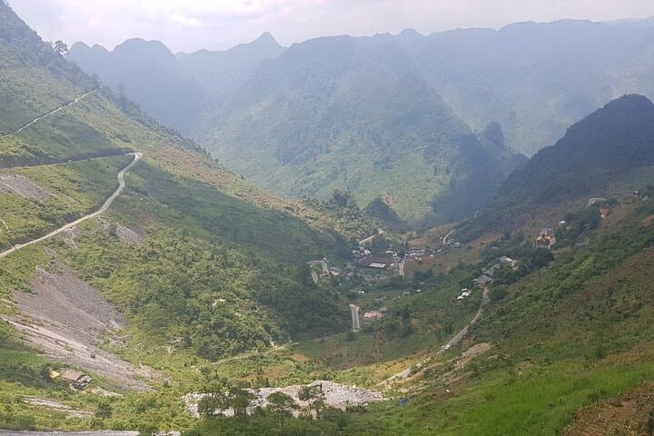 Ha Giang 4-Day Motorbike Loop: Easy-Driving Semi-Auto Tour from Hanoi photo 6