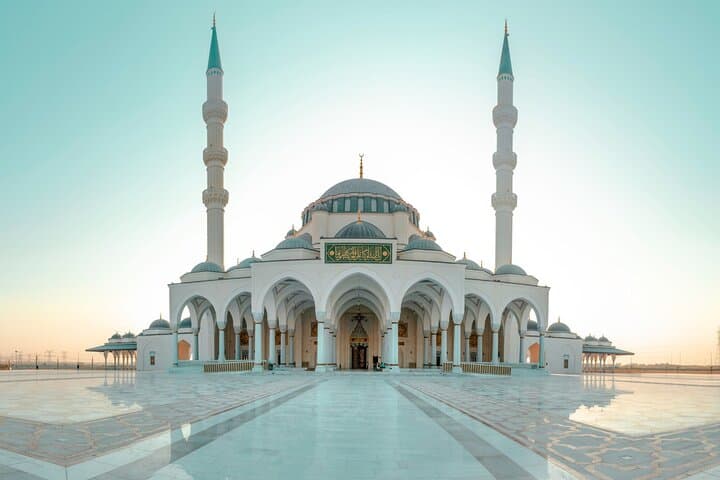Sharjah Day Tour from Dubai: Corniche, Blue Souq & Islamic Art Museum photo 5